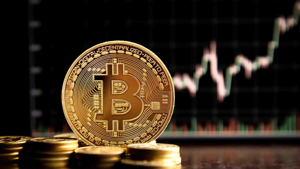 Bitcoin CME Gap Support Strengthens as Fractal Hints at 2020-Like Breakout