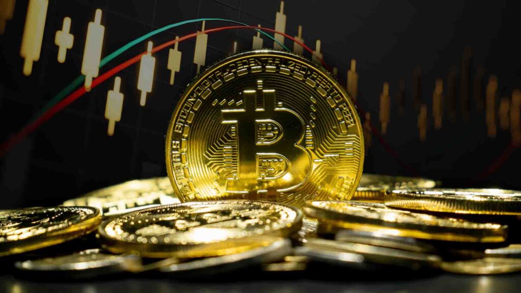 Peter Schiff Calls Bitcoin Price Rebound ‘Dead Cat Bounce,’ Bulls Sees More Upside