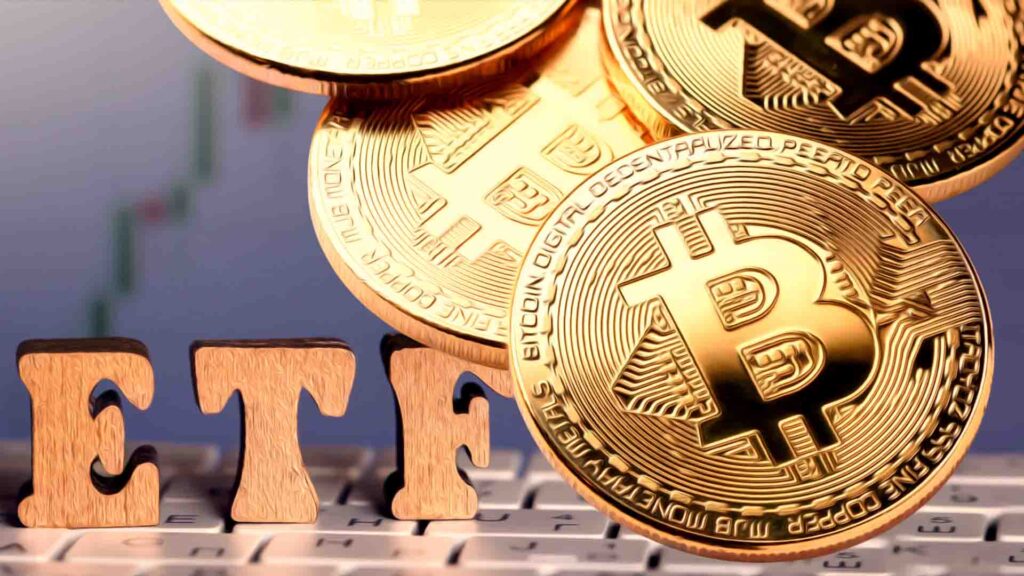 Bitcoin ETFs See $2.34B Inflows, Ethereum Adds $638M Weekly