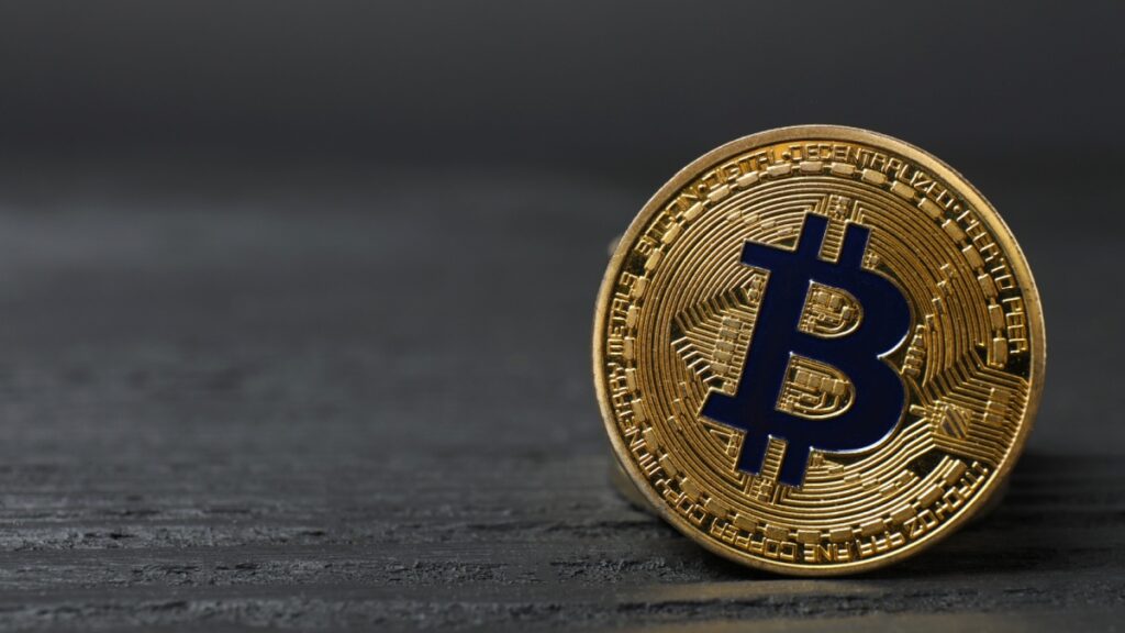 Золото растет быстрее биткоина. Мнение Bitwise