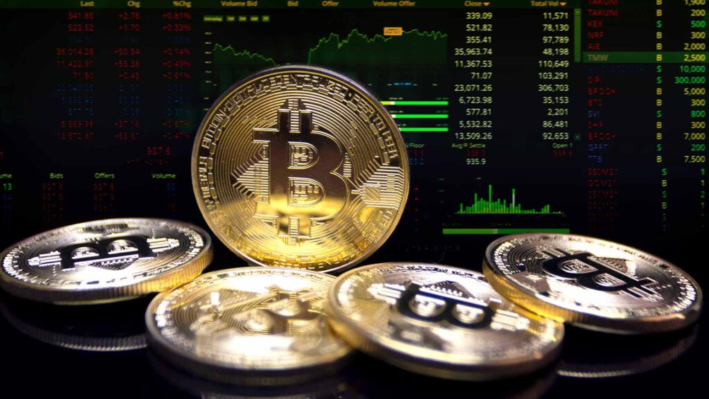 Institutional Bitcoin ETF Holdings Drop 17% as Hedge Funds Lead Q1 Selling